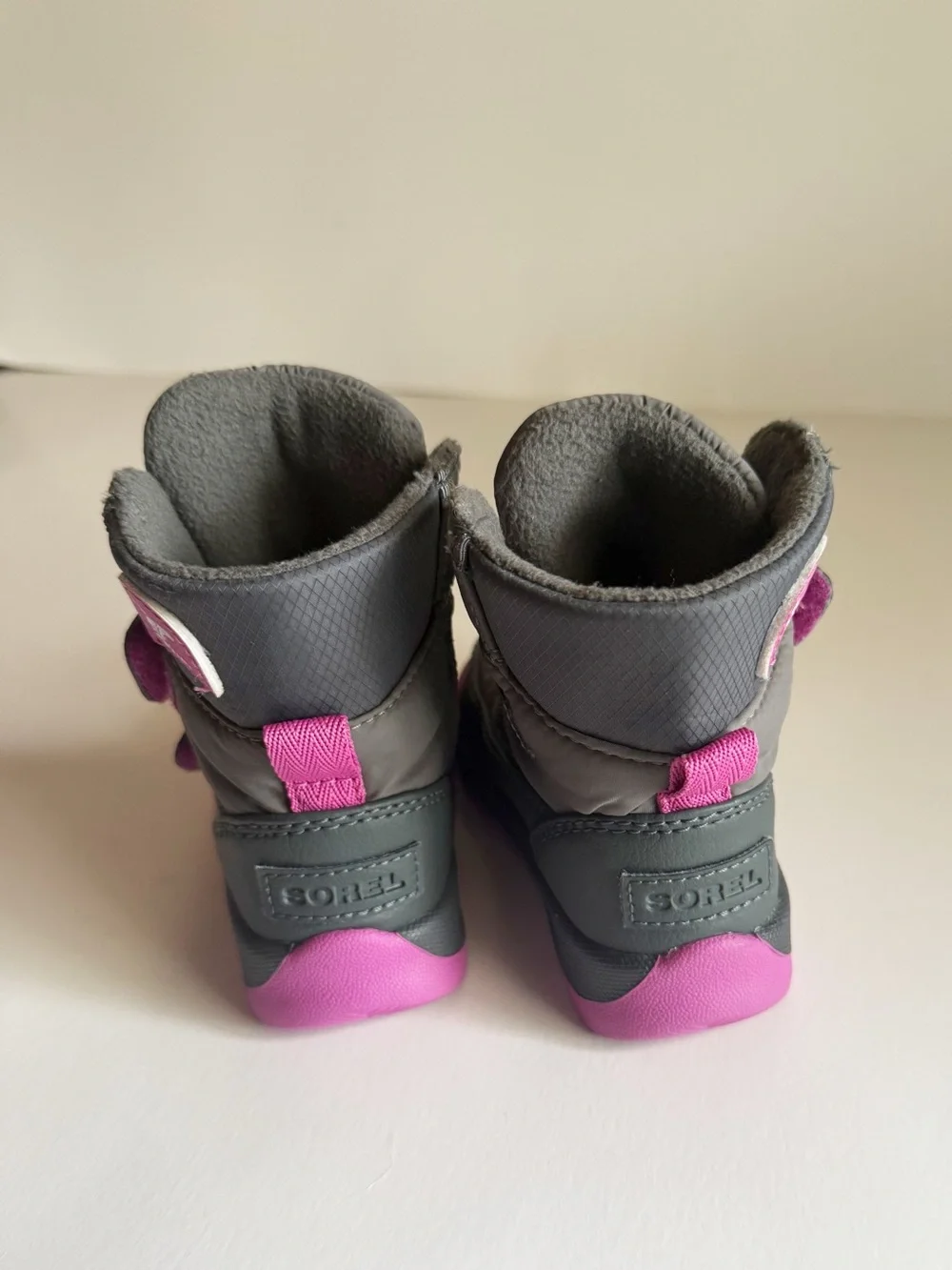 Sorel kids grey