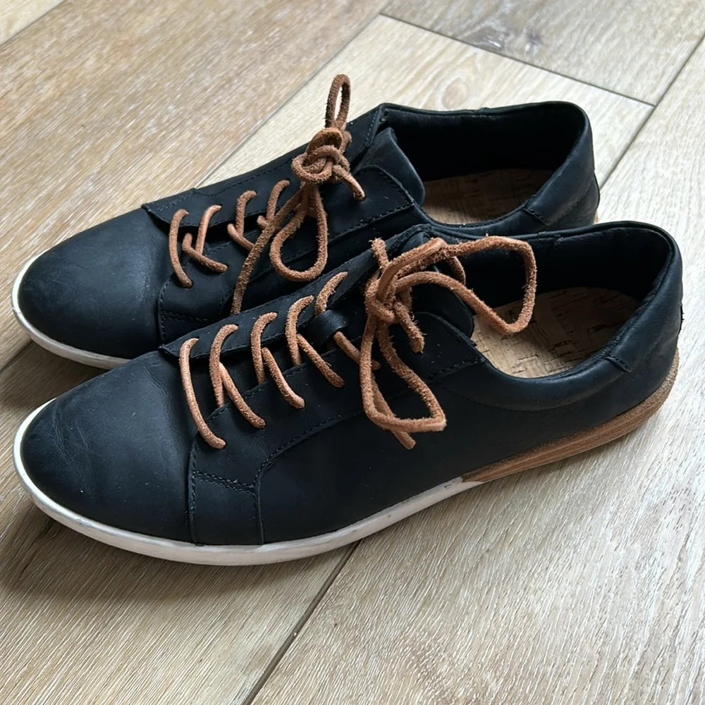 Kork-Ease women’s pre