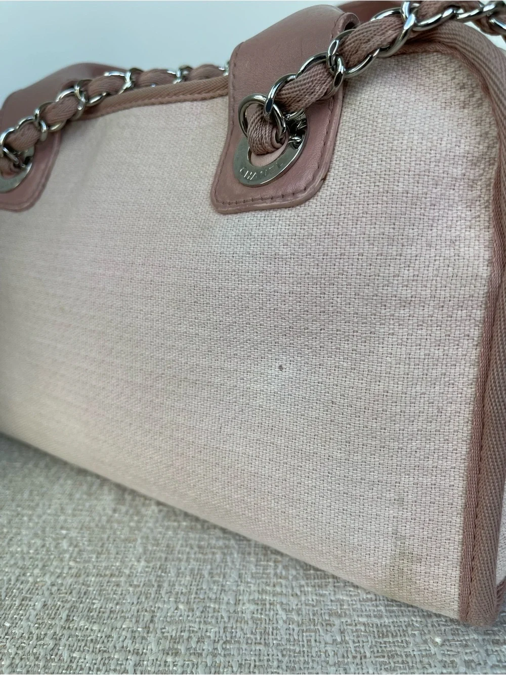 CHANEL ideal occasions pink