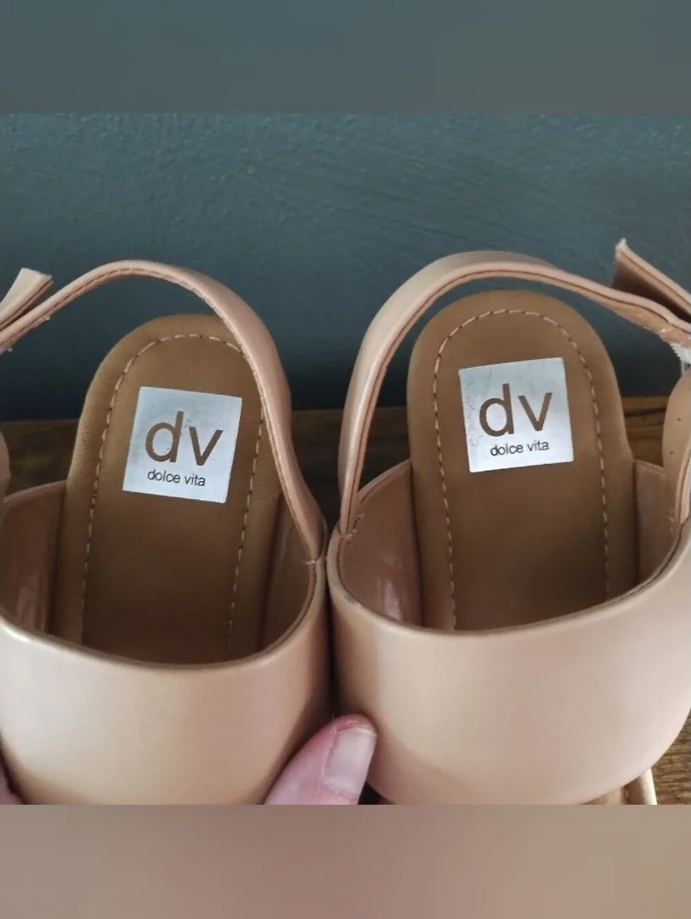 DV by Dolce Vita platform measures
