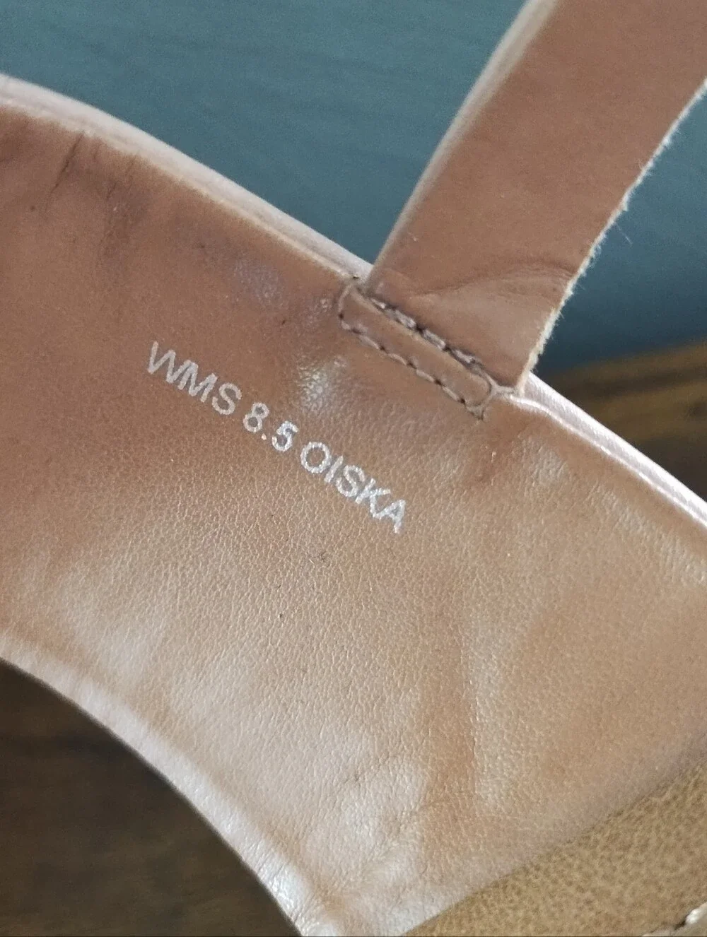 DV by Dolce Vita platform measures