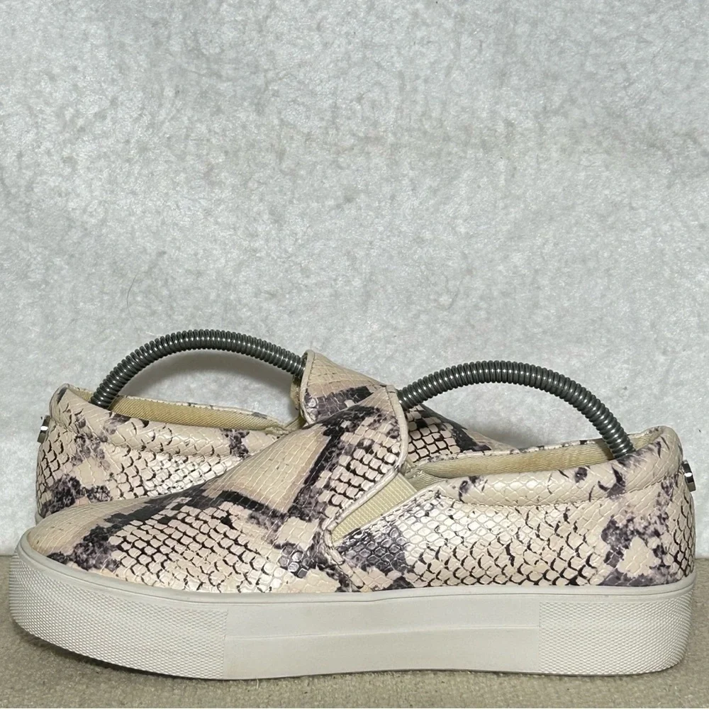 Steve Madden Womens Gills Snake Print Platform Slip On Sneakers Shoes SZ 7.5M