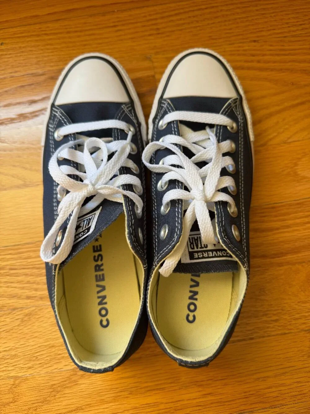 (new) chuck sneaker converse navy, women US 7.5 / Men US 5.5, UK 5.5, 38 EUR