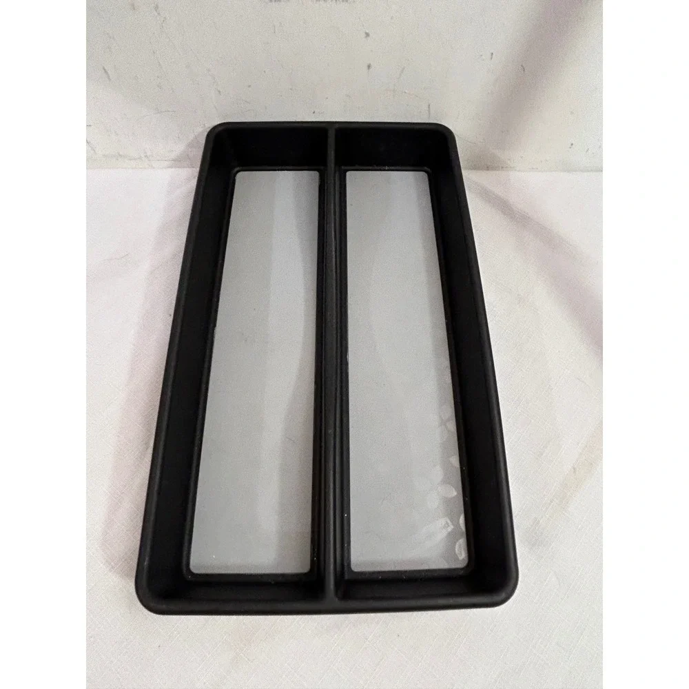 Rubbermaid gadget tray