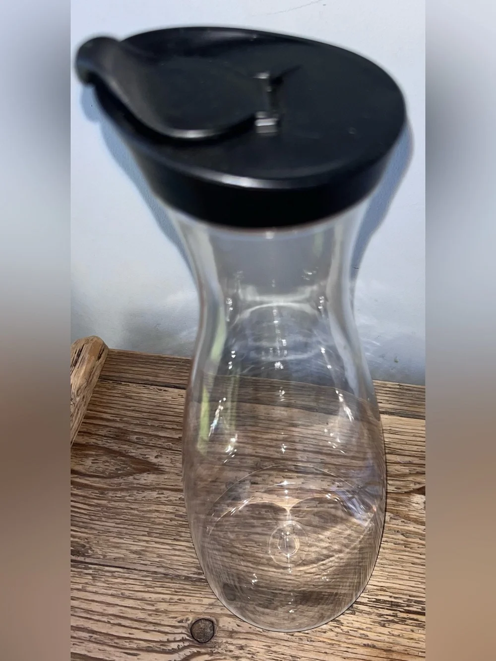 Source Unknown sleek clear