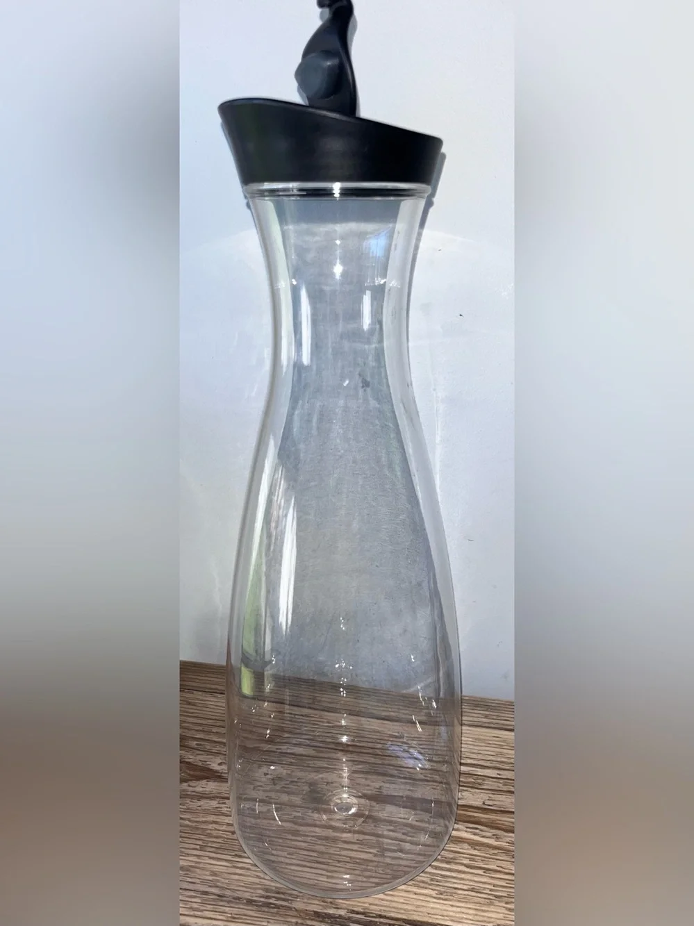 Source Unknown sleek clear