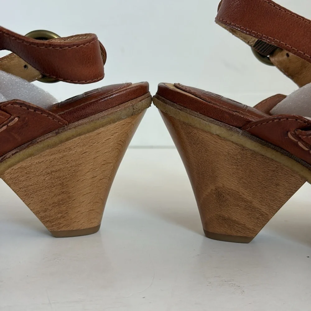 Frye mandy strap