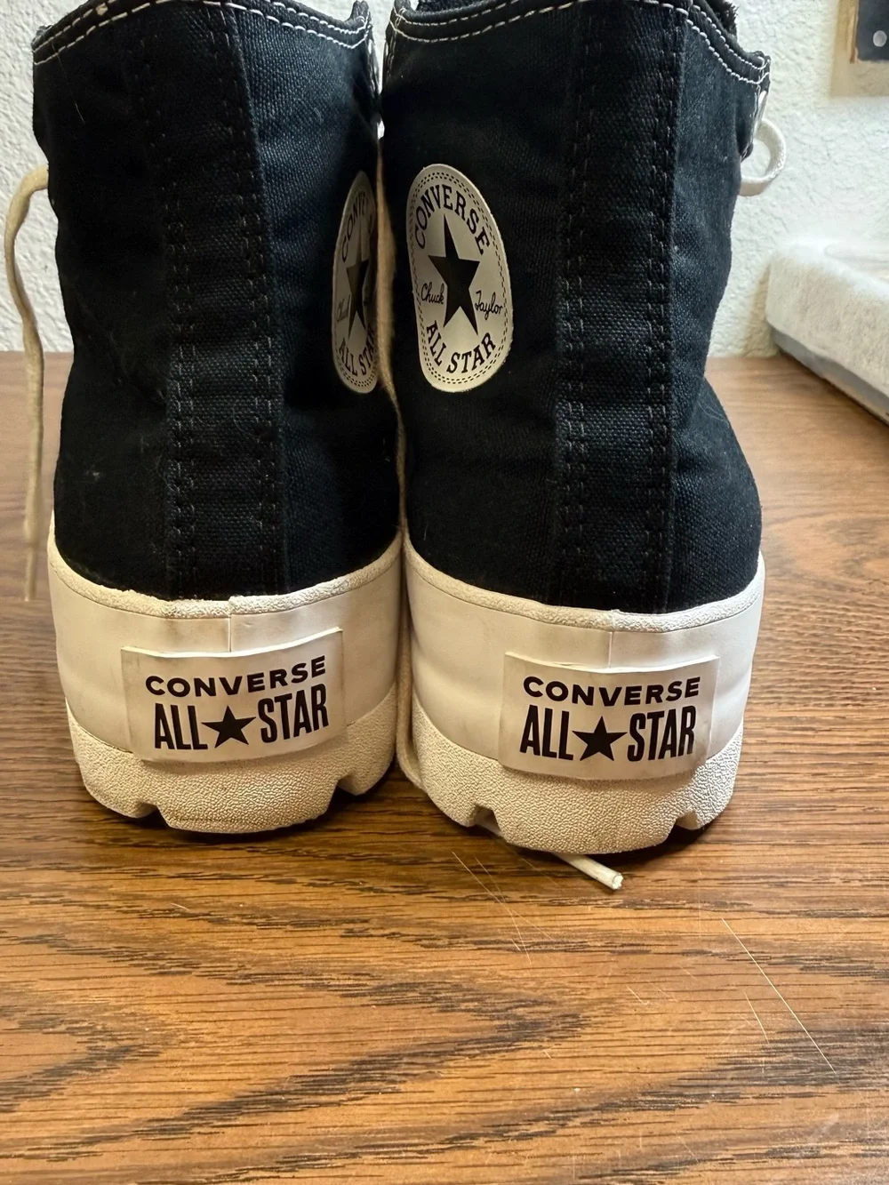 Converse black canvas