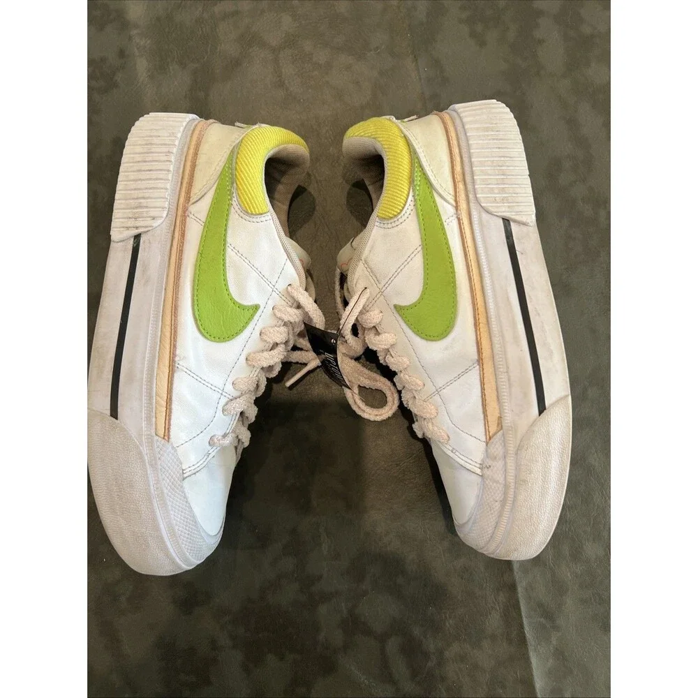 Nike platform athletic