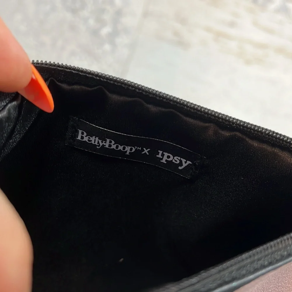 ipsy new without