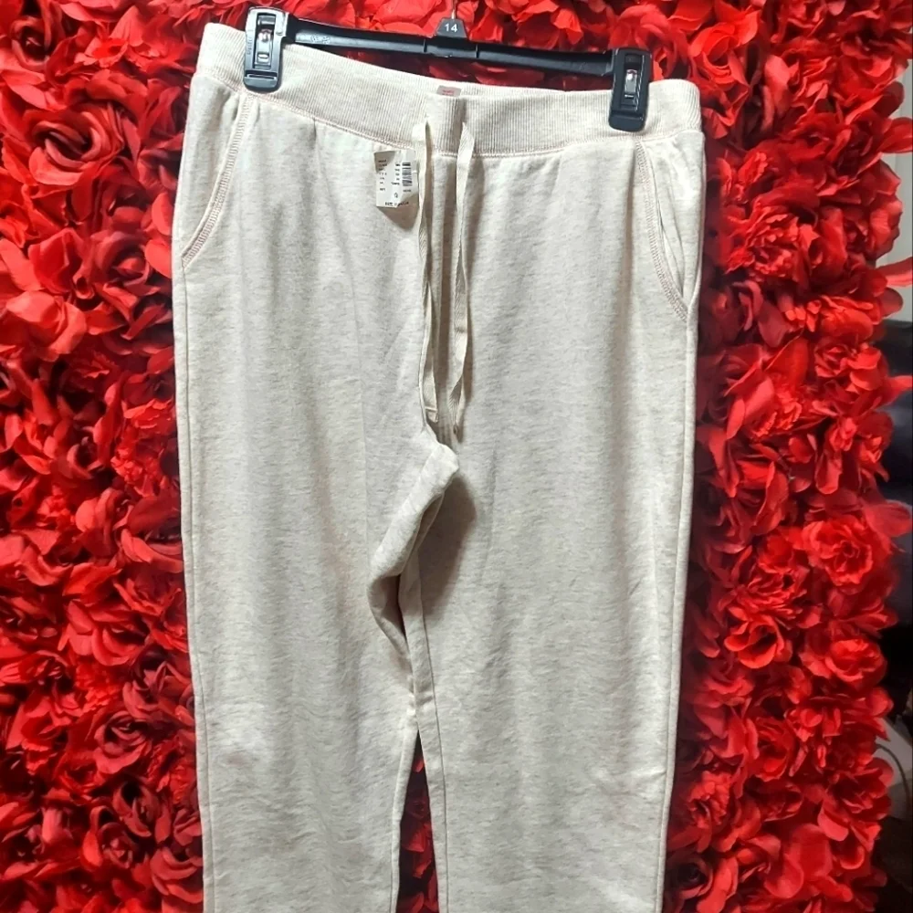 Justice NWT Girls 16 Plus Active Joggers Cream Colored