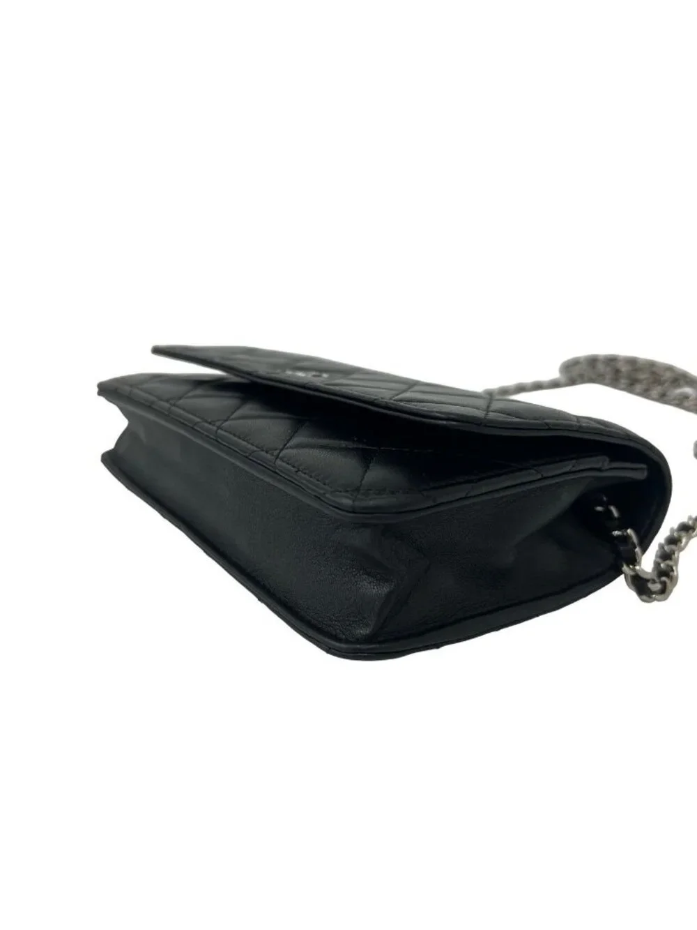 CHANEL slight note