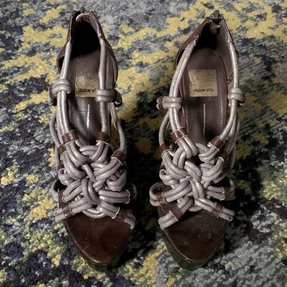 Dolce Vita Niko Wood Platform Wedge Sandals