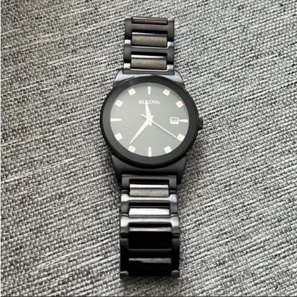 Bulova men’s black