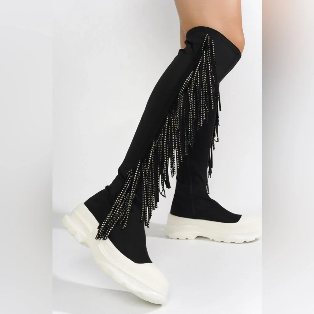 Cape Robbin aretha black