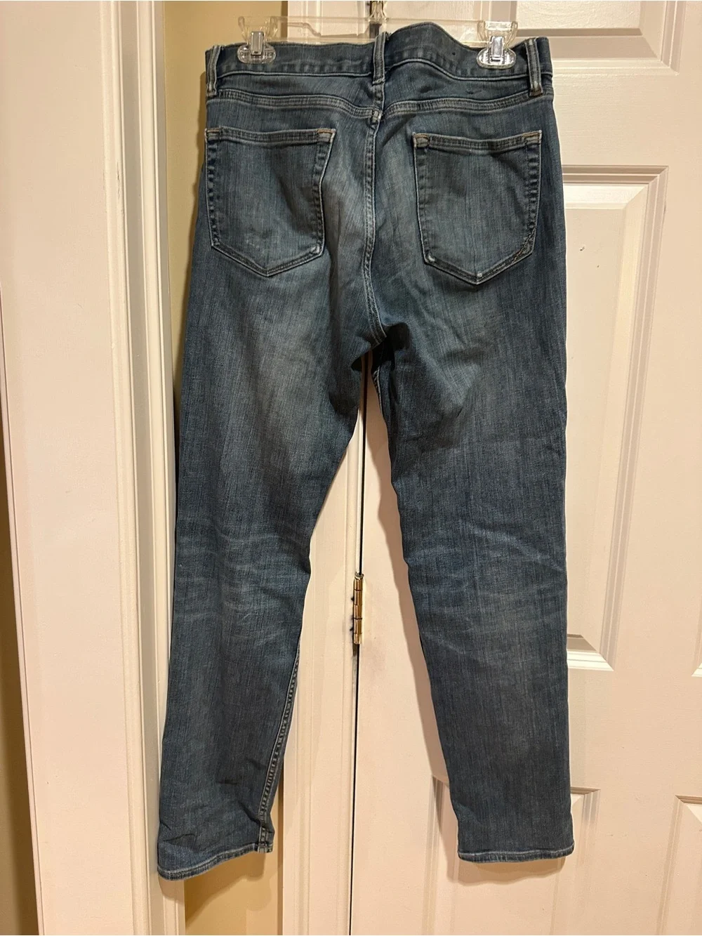 Banana Republic Athletic Tapered Fit Jeans Men’s 32x32 Medium Wash Stretch Denim