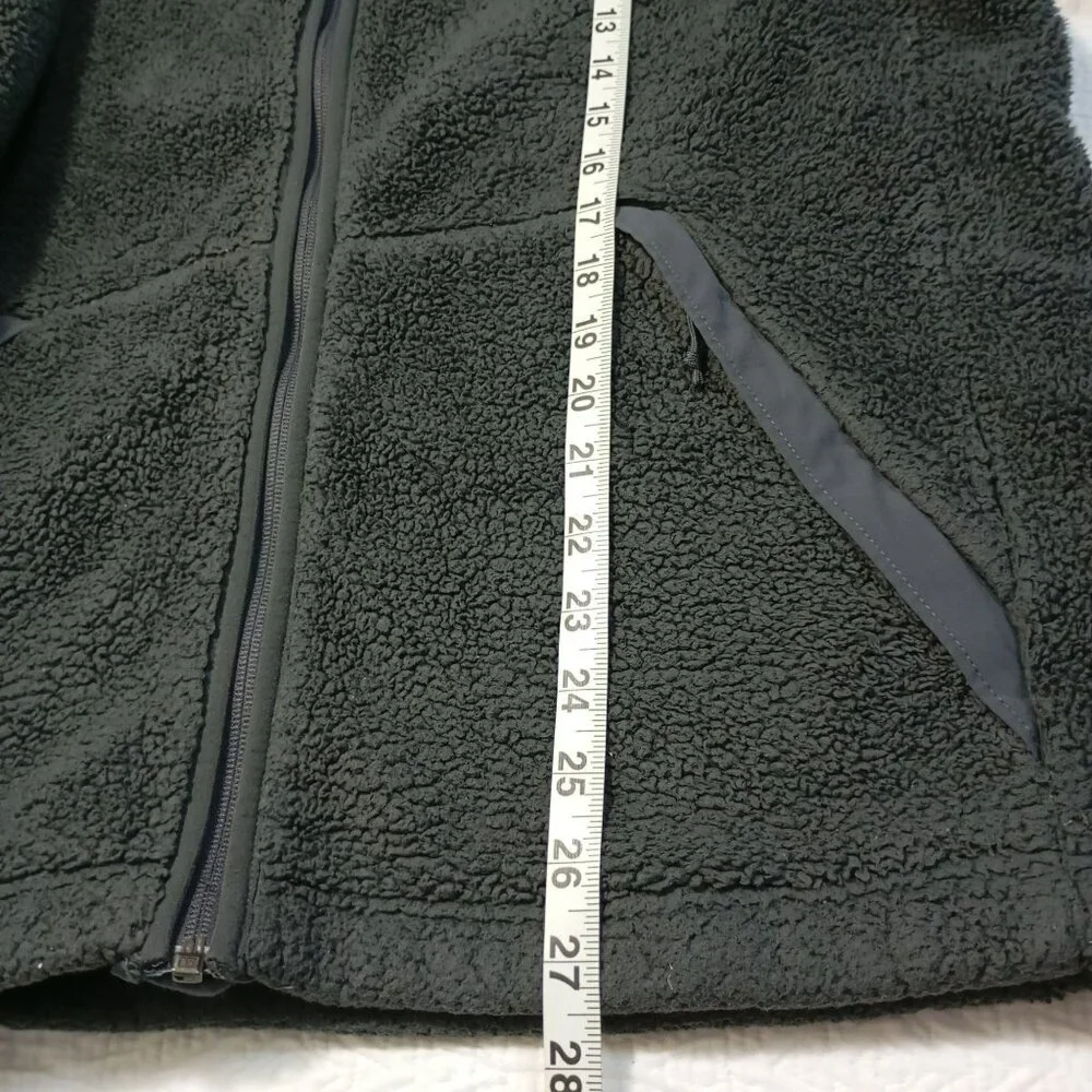 The North Face detail easy