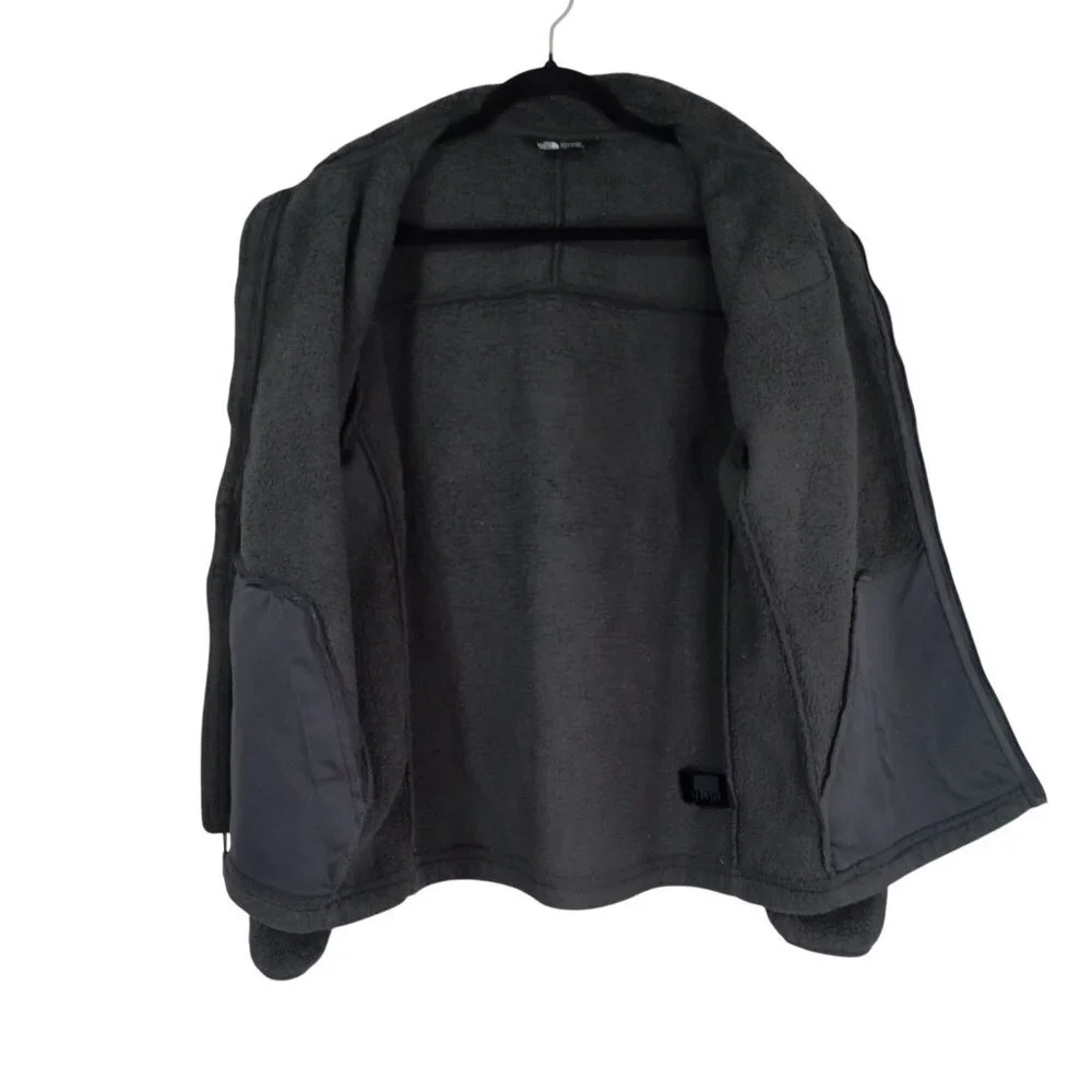 The North Face breathable measurements suitable
