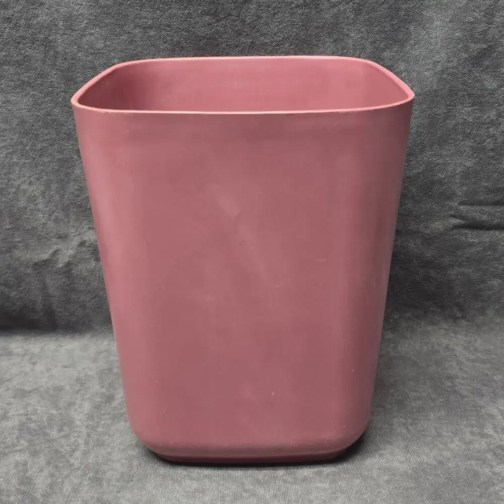 Aquetta Ware step back