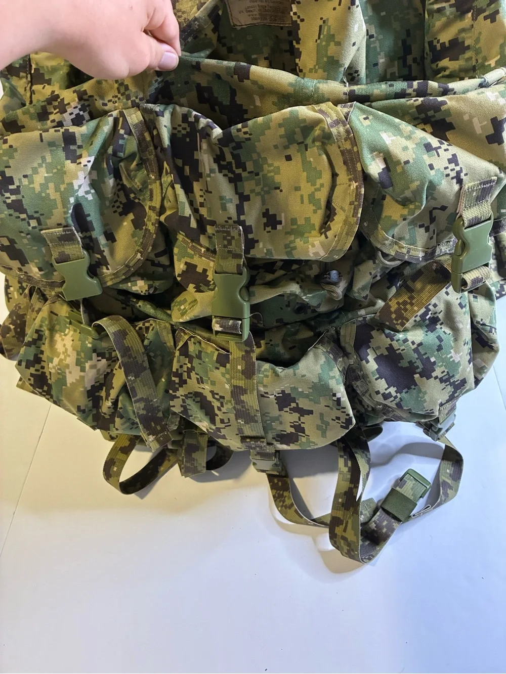 LBT-2657J 8-Pocket Lightweight Backpack AOR2 London Bridge Trading Navy DEVGRU