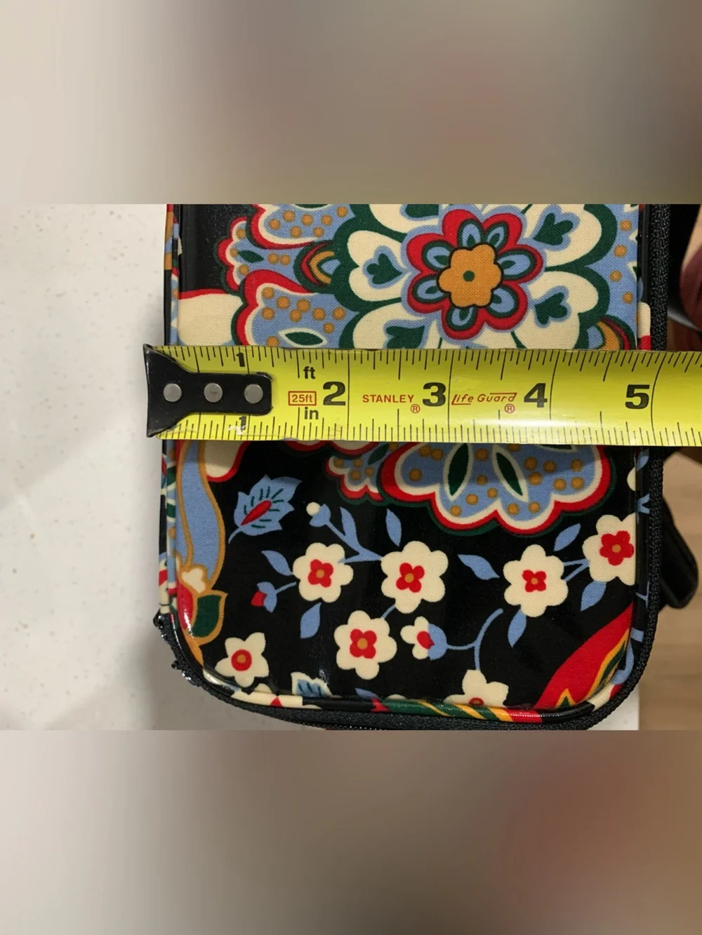 Vera Bradley insulated lunchbox