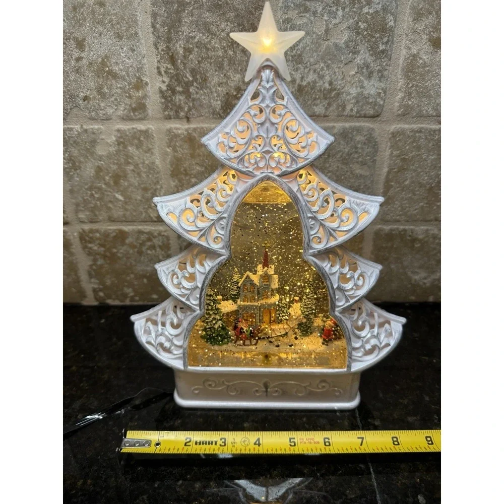 Shatchi christmas tree