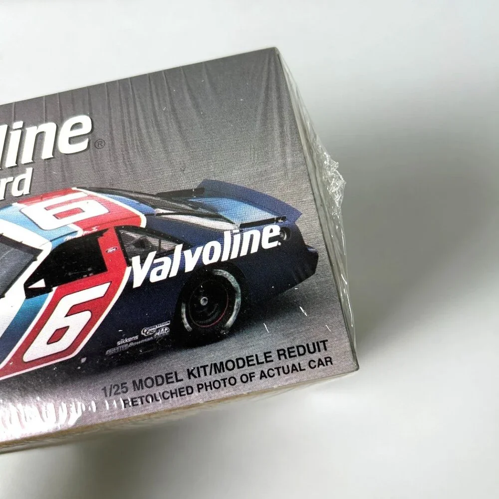 Amt ertl valvoline
