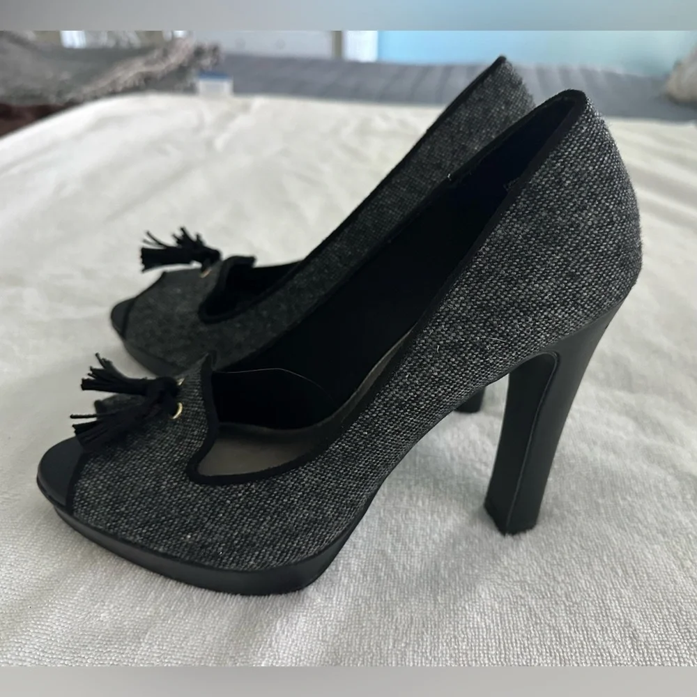 Christian Siriano black gray
