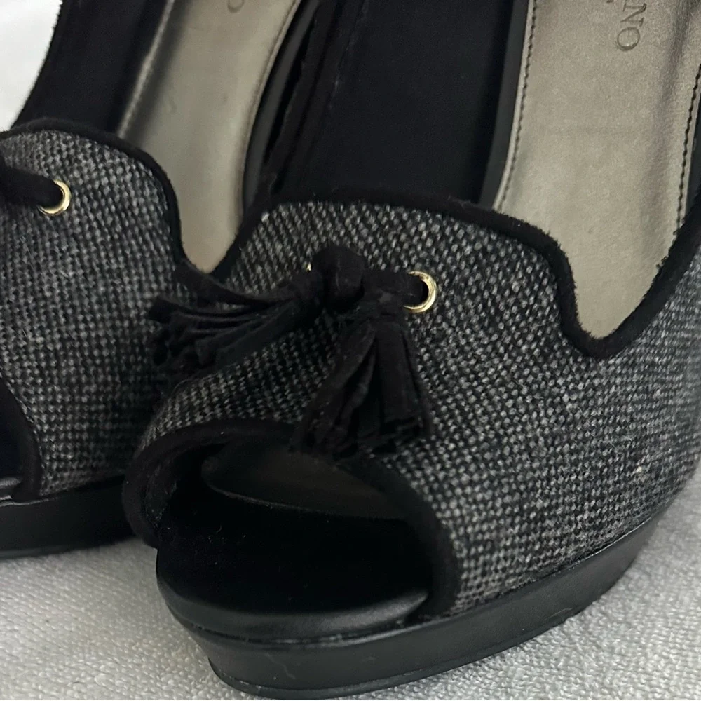 Christian Siriano black gray