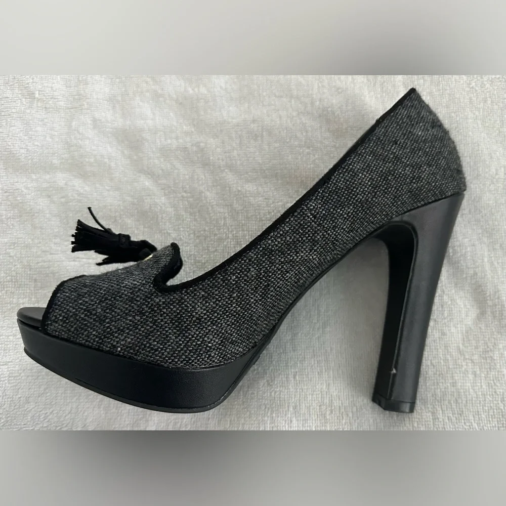 Christian Siriano black gray