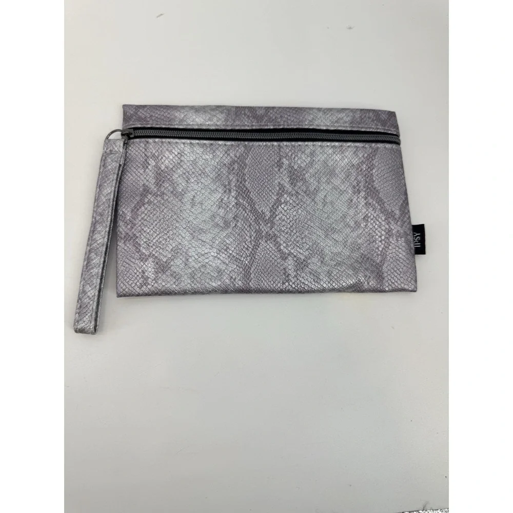 Ipsy Bundle of 10 Glam Bags Makeup Pouches Zip Top Closure EUC