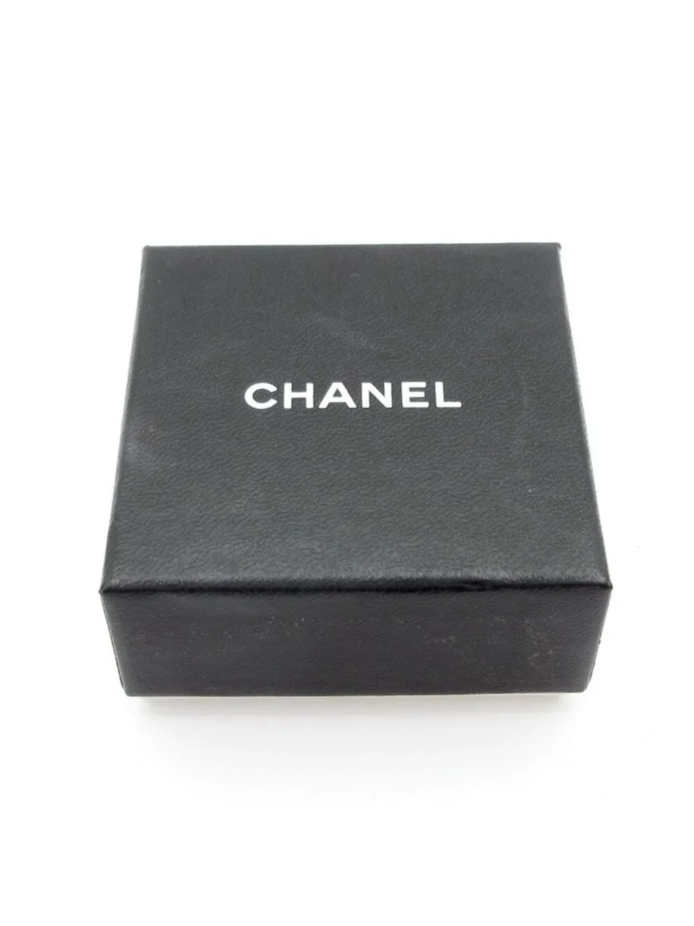 CHANEL category brooch