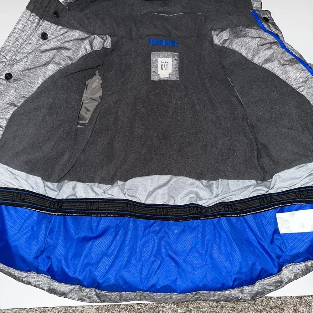 BABY GAP Size 4 Years Toddler GRAY Coat with removeable hood EUC