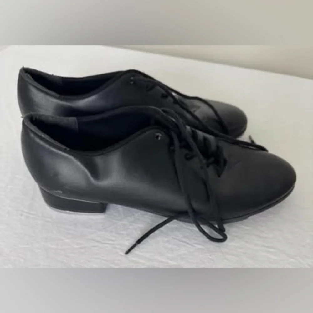 So danca dance‎ little kid tap shoes 2-1/2 black tie lace up