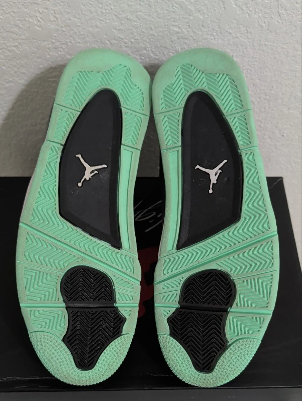 Jordan 100% eyelets