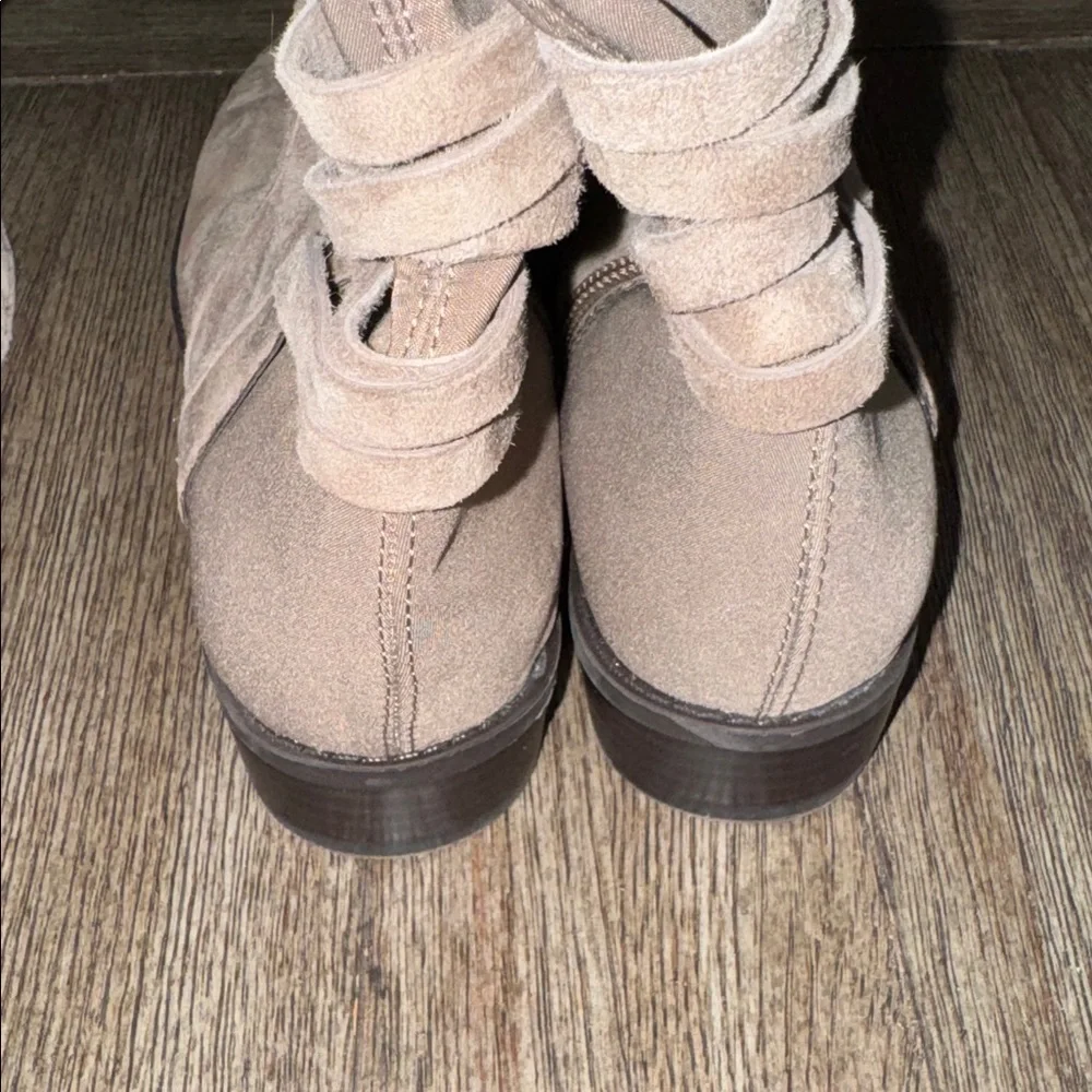 Vince Camuto vince camuto