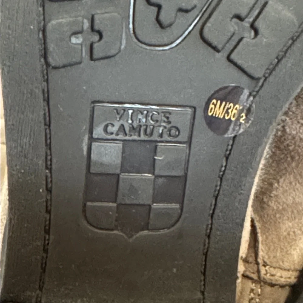 Vince Camuto vince camuto