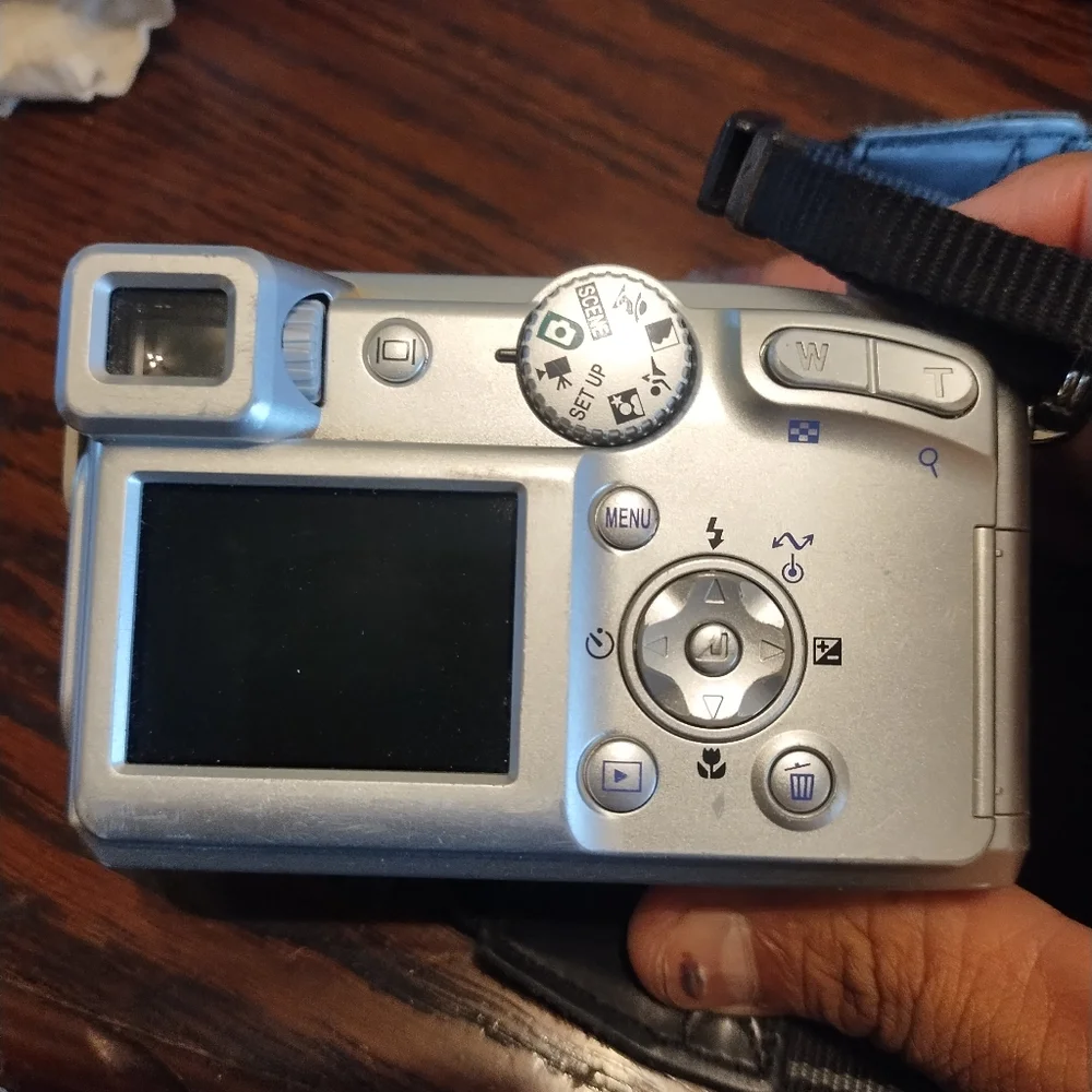 Nikon COOLPIX 4800 ED 4.0MP Digital Camera Nikkor ED Lens **PARTS**‎