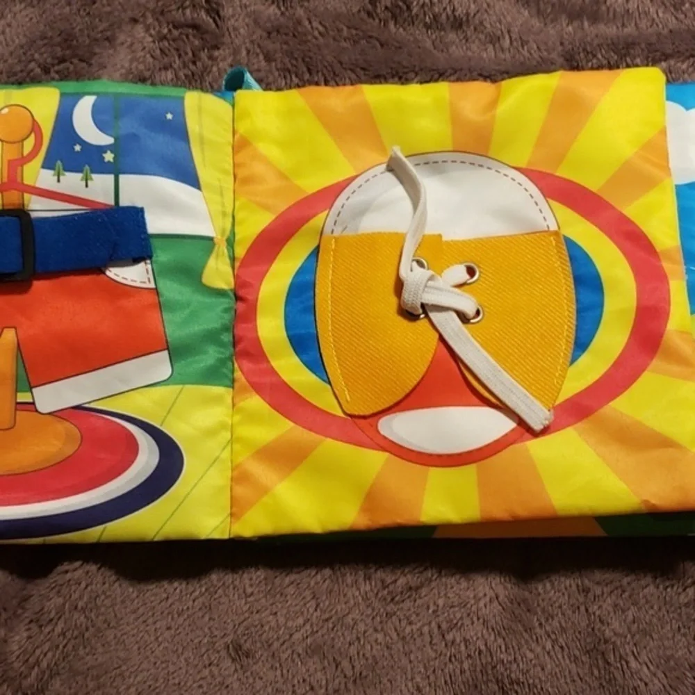 Cloth‎ baby book
