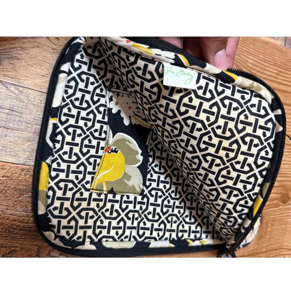 Vera Bradley beautiful vera