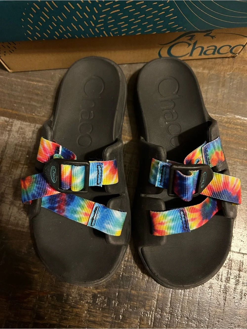 Chaco straps footbed print