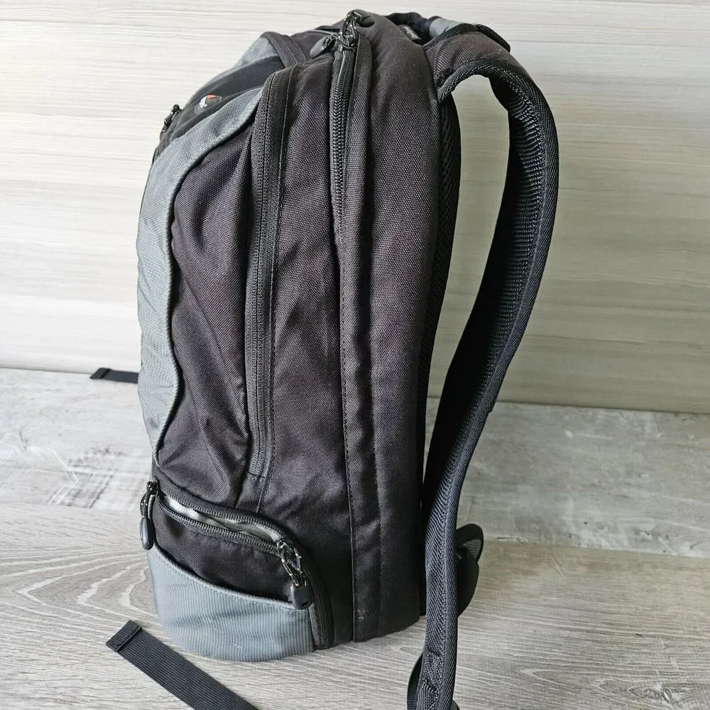 Lowepro CompuDayPack Photo Camera DSLR 250‎ Laptop Travel City Bag Backpack