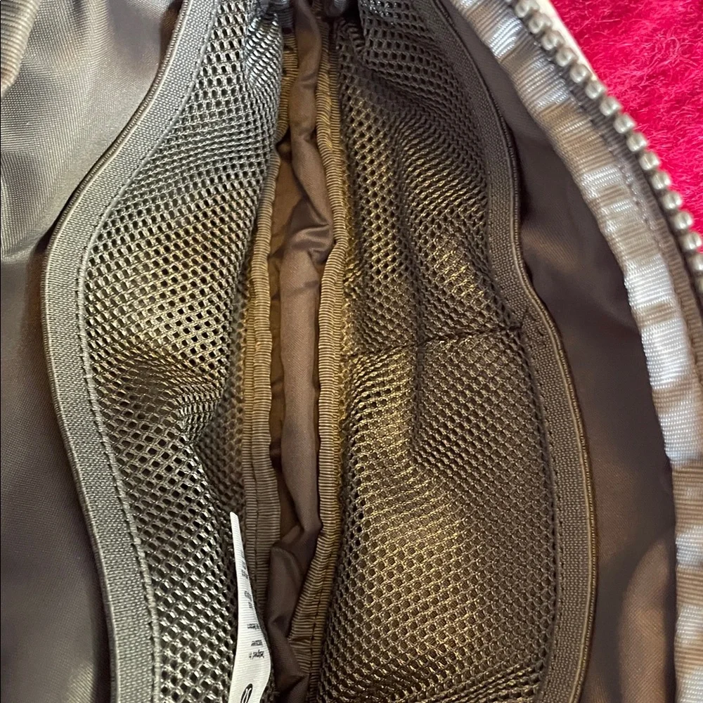 lululemon athletica adjustable polyester