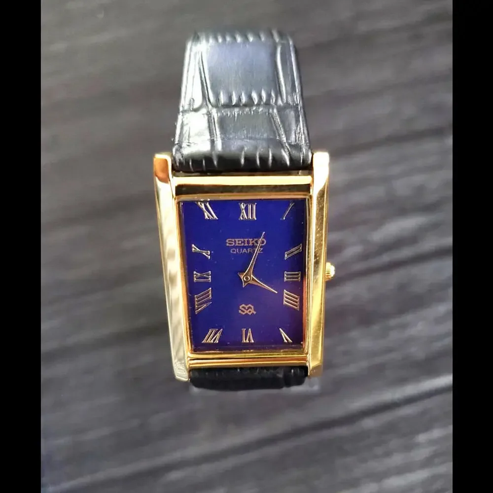 Vintage Tank Men‎ Tank Blue Dial Black Leather Dress Watch New Mvt & Batt 🌟