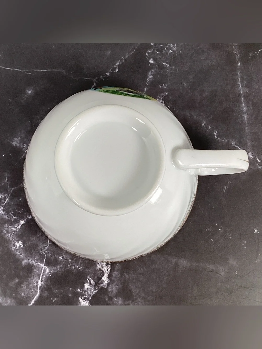 Vintage Collectible Kentucky Souvenir With Gold Trim Tea Cup And Saucer