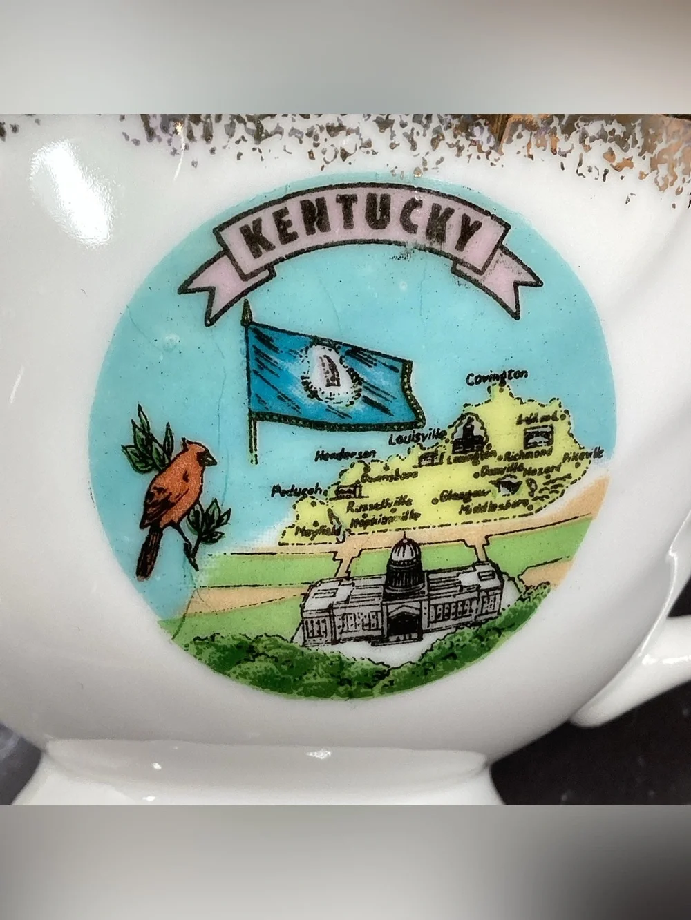 Vintage Collectible Kentucky Souvenir With Gold Trim Tea Cup And Saucer