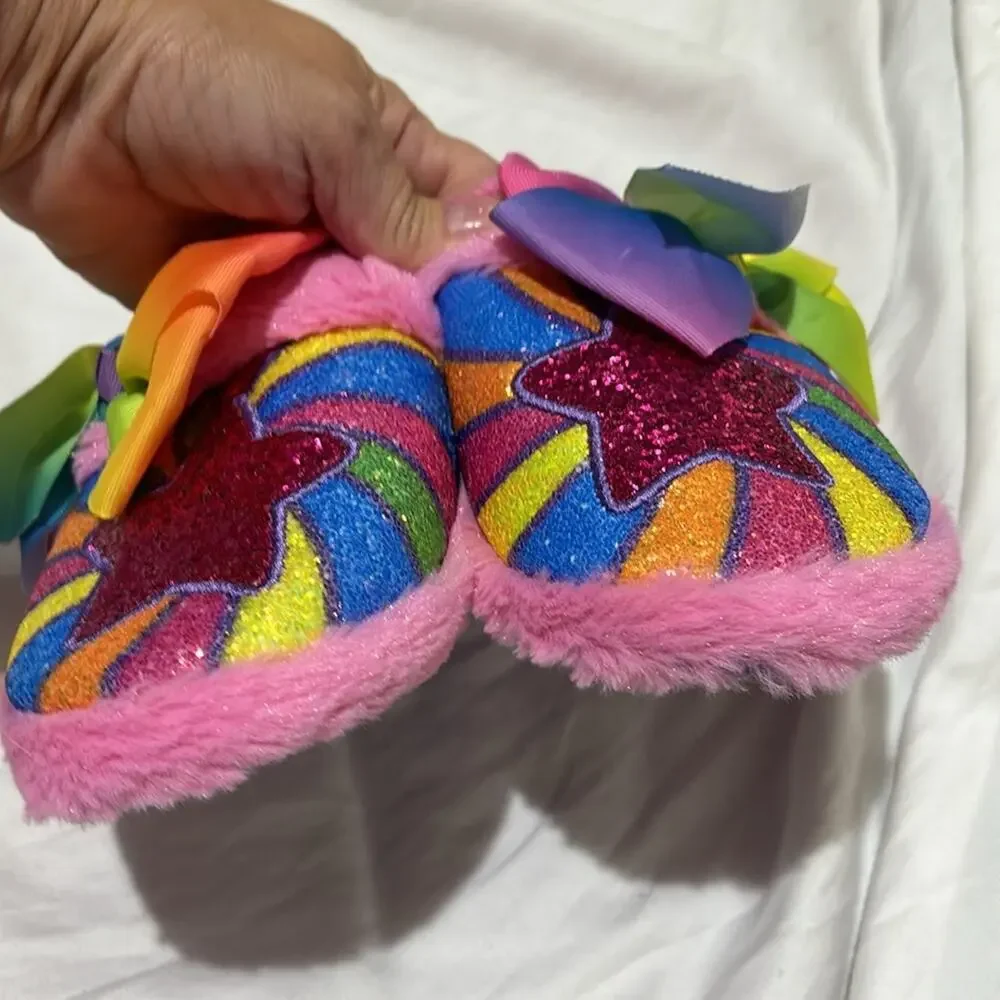 JoJo Siwa slipper soles worn
