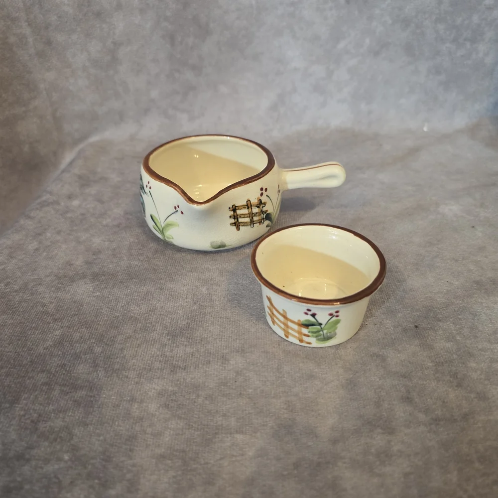 Hand-Painted Cream Ceramic Creamer and Ramekin Set with Rooster‎ Motif