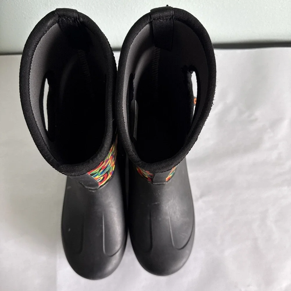 Bogs Neo-Classic Geo Circle‎ Snow Boots Youth 5 Colorful  Pull On Handles
