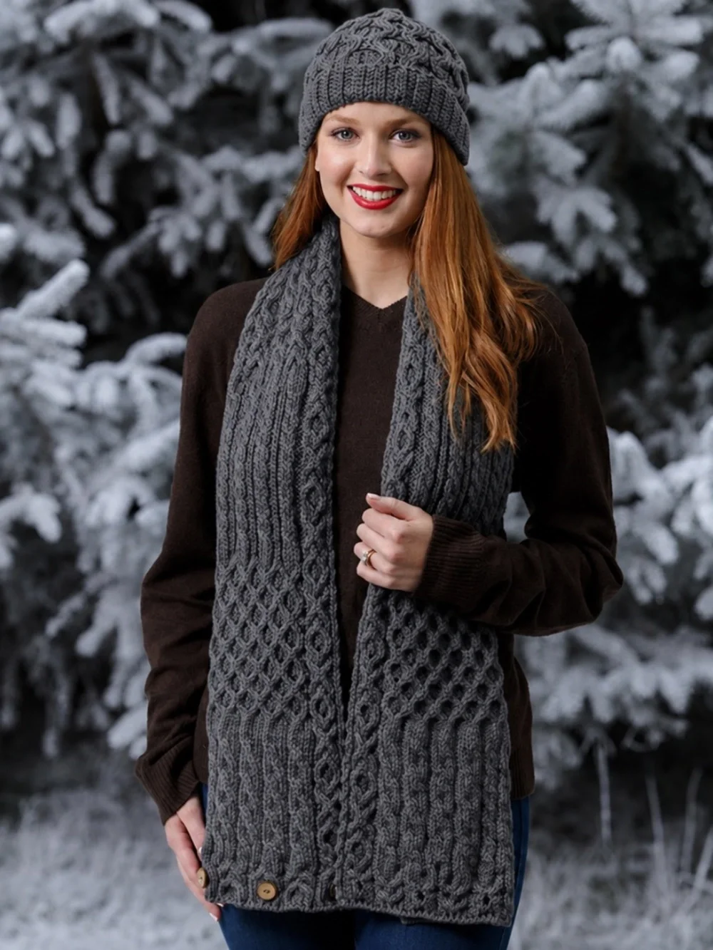 Aran Sweater Market wrap yourself